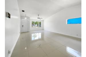 9356 NW 53rd St, Sunrise, FL 33351, Sold 08/30/24