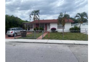 909 Almeria Road, West Palm Beach, FL 33405 Sold 02/27/25