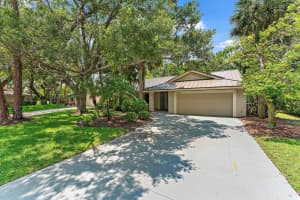 5793 Lonewood Court, Jupiter, FL 33458 Sold 09/03/24