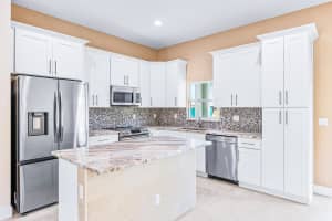 6906 Brookline Avenue, Fort Pierce, FL 34951 Sold 01/06/25