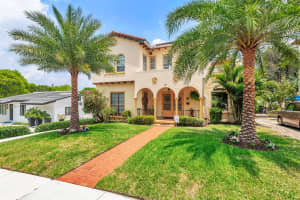 737 Upland Road, West Palm Beach, FL 33401 Sold 02/14/25