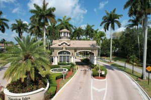 5524 Baja Terrace, Greenacres, FL 33463 Sold 12/06/24