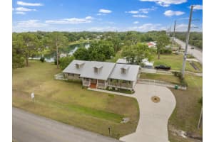 8805 Coquina Avenue, Fort Pierce, FL 34951 Sold 10/04/24