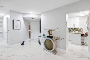 5241 Brisata Circle Aa, Boynton Beach, FL 33437 Sold 09/25/24