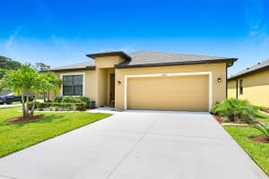 1605 Mineral Lp Dr NW, Palm Bay, FL 32907, Sold 07/22/24