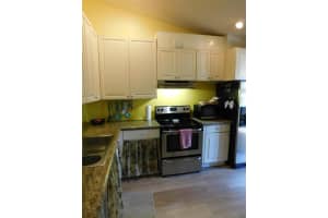 454 Knollwood Court, Royal Palm Beach, FL 33411 Sold 04/17/25