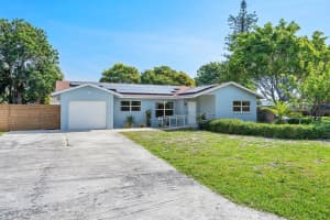 667 Blue Jay Road, Delray Beach, FL 33444 Sold 07/08/24