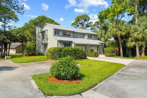 616 NE Wax Myrtle Way, Jensen Beach, FL 34957 Sold 07/09/24