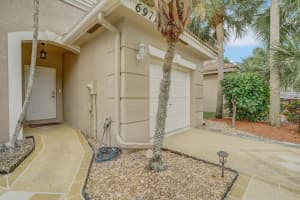 6971 Thicket Trace, Lake Worth, FL 33467 Sold 07/24/24