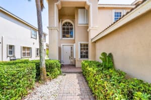 8102 Viale Matera, Lake Worth, FL 33467 Sold 07/10/24