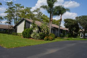 460 Long Bow Court, Royal Palm Beach, FL 33411 Sold 02/28/25