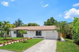 1774 16th Avenue N, Lake Worth Beach, FL 33460 Sold 09/30/24