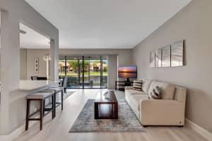 5771 Coach House Circle C, Boca Raton, FL 33486 Sold 07/23/24