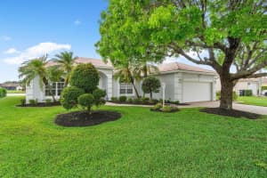 8712 Grassy Isle Trail, Lake Worth, FL 33467 Sold 09/26/24