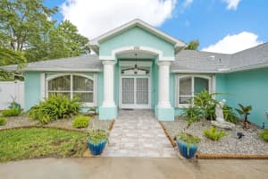 165 Dickens Ave, Sebastian, FL 32958, Sold 10/16/24