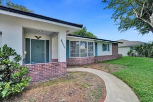 5500 SW 7th Street, Plantation, FL 33317 Sold 09/25/24