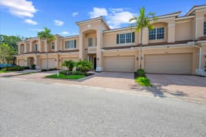 308 SW Otter Run Place, Stuart, FL 34997 Sold 08/27/24