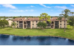 628 Sea Pine Way F2, Greenacres, FL 33415 Sold 08/07/24