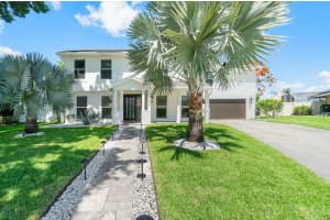 12837 Guilford Circle, Wellington, FL 33414 Sold 06/14/24