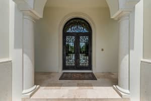 107 W Bears Club Drive, Jupiter, FL 33477 Sold 03/27/25