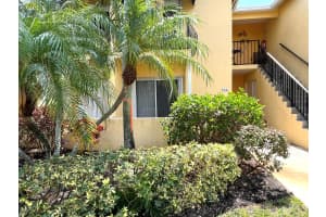 546 Waterside Drive, Hypoluxo, FL 33462 Sold 03/17/25