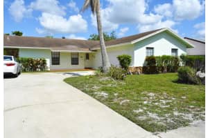 1087 Westchester Drive E, West Palm Beach, FL 33417 Sold 07/26/24