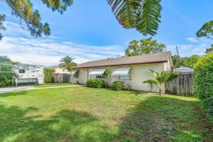 7315 Overlook Drive, Lake Worth, FL 33467 Sold 09/05/24