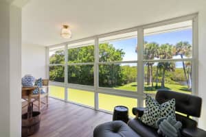2800 Indian River Boulevard O7, Vero Beach, FL 32960 Sold 09/06/24
