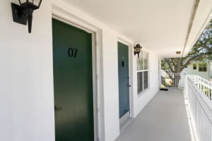 2800 Indian River Boulevard O7, Vero Beach, FL 32960 Sold 09/06/24