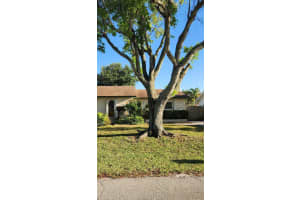910 Seneca Street, Jupiter, FL 33458 Sold 09/11/24