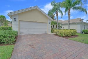 8308 Rosalie Lane, Wellington, FL 33414 Sold 11/18/24