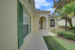 8308 Rosalie Lane, Wellington, FL 33414 Sold 11/18/24