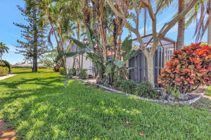 1206 Shibumy Circle A, West Palm Beach, FL 33415 Sold 09/20/24