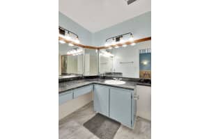 1206 Shibumy Circle A, West Palm Beach, FL 33415 Sold 09/20/24