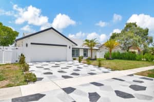 8387 Myakka Court, Lake Worth, FL 33467 Sold 10/30/24