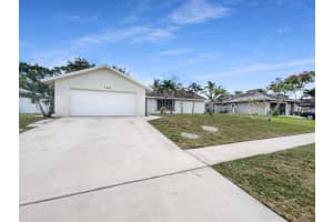 194 Dove Circle, Royal Palm Beach, FL 33411 Sold 08/30/24