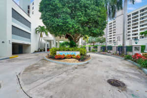 2900 NE 14th St Causeway 206, Pompano Beach, FL 33062 Sold 07/15/24