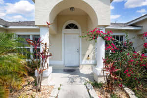 249 SW Pisces Terrace, Port Saint Lucie, FL 34953 Sold 09/10/24