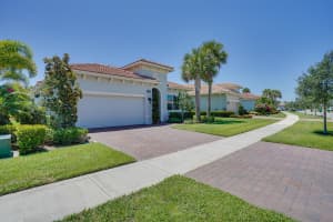 8653 SW Carrara Way, Port Saint Lucie, FL 34987 Sold 09/03/24
