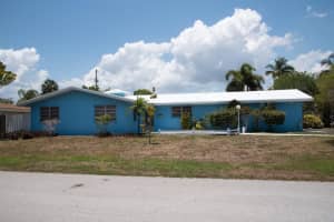 4017 NE 18th Avenue, Oakland Park, FL 33334 Sold 11/25/24