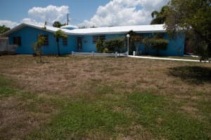 4017 NE 18th Avenue, Oakland Park, FL 33334 Sold 11/25/24