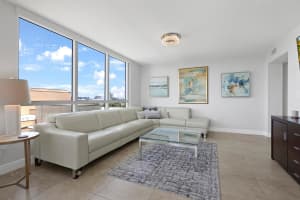 610 W Las Olas Boulevard 813n, Fort Lauderdale, FL 33312 Sold 11/13/24