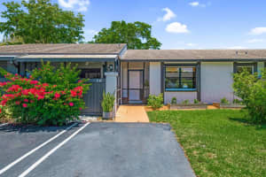 76 Westecunk Drive, Royal Palm Beach, FL 33411 Sold 09/30/24
