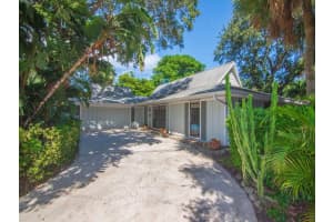 1020 Windsong Way, Vero Beach, FL 32963 Sold 09/16/24