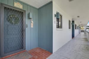 175 SE Saint Lucie Boulevard 162, Stuart, FL 34996 Sold 11/14/24