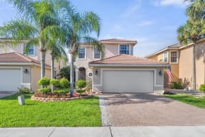 5082 Starblaze Drive, Greenacres, FL 33463 Sold 10/31/24