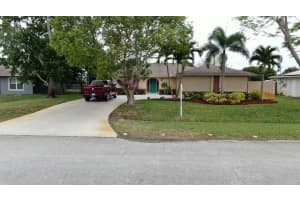 743 SE Elwood Avenue, Port Saint Lucie, FL 34983 Sold 01/31/25