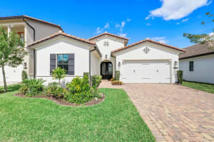 8860 Grand Prix Lane, Boynton Beach, FL 33472 Sold 08/09/24