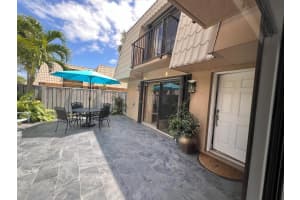 5526 55th Way, West Palm Beach, FL 33409 Sold 10/02/24
