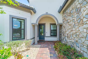 8324 Pedigree Circle, Lake Worth, FL 33467 Sold 07/30/24